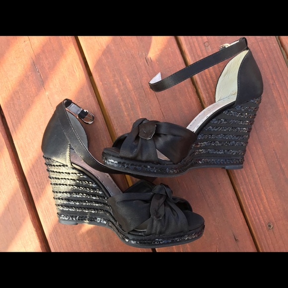 Shoes - Picture 8 of 10